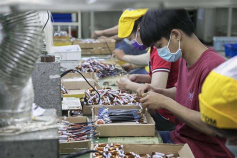 图表新闻：2021年4月份 越南制造业的采购经理指数创2018年11月以来的新高 | 新闻 | TTXVN