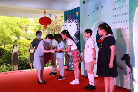 杭州二中白马湖学校：写给2020级新生__凤凰网