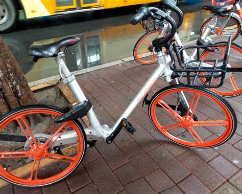 Mobike launches electric bike for dockless sharing - Dr Wong - Emporium ...