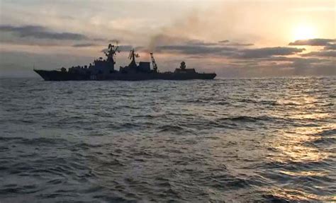 俄罗斯莫斯科号军舰在黑海沉没，到底发生了什么？ - 周末画报