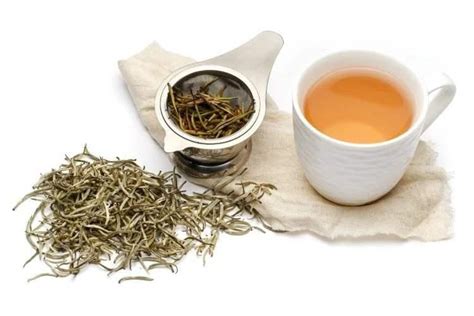 中国品种最多的是绿茶,白茶属于红茶还是绿茶 - 茶叶百科