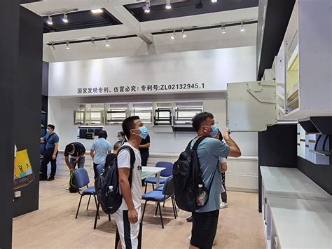广州华氏五金铭珈智能参加2021年广州建材展-广州市华氏五金电器有限公司