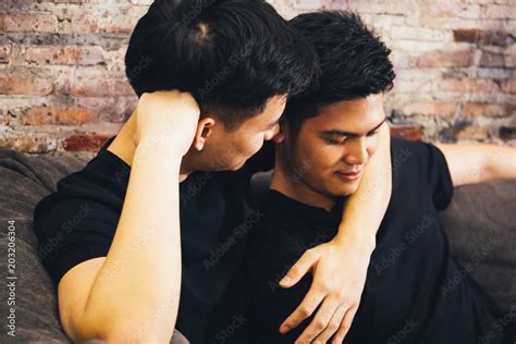 Join the most exciting asian gay relationship site now - Dorado ...