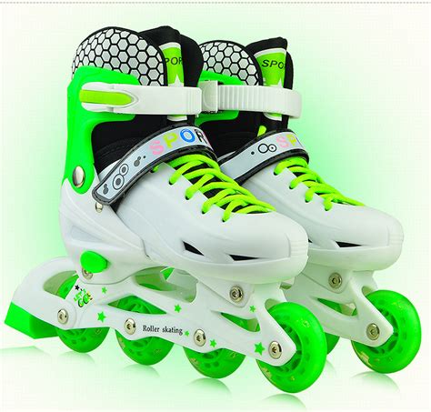 SOFT专业溜冰鞋儿童全套装花式轮滑鞋男女中大童旱冰滑冰鞋初学者_虎窝淘