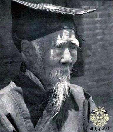 一百年前中国老道士真实照片，真正的仙侠道骨
