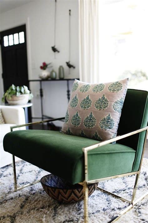 清新薄荷绿美式沙发背景墙设计_齐家网装修效果图