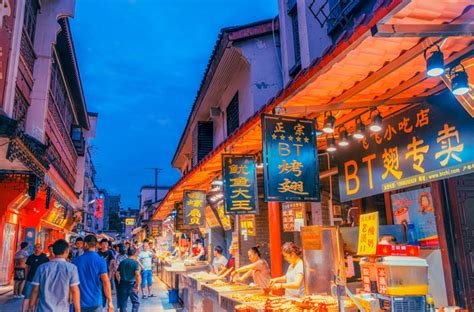 满足吃货味蕾的美食街,2022杭州榜单,景点/住宿/美食/购物/游玩排行榜【去哪儿攻略】