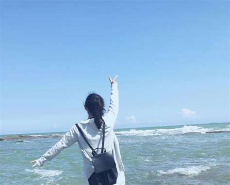 海的温柔女生头像