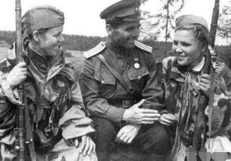 二战俄罗斯女狙击手，包括“死亡女王”，她们被称为纳粹收割机_苏联