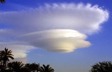 飞碟云预示着什么,飞碟云,飞碟云是怎么形成的_大山谷图库
