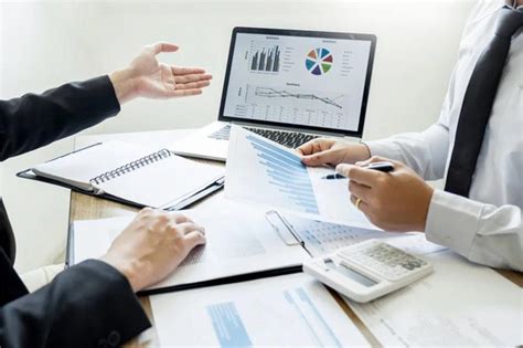 销售成本财务分析组合图表Excel模板下载-包图网