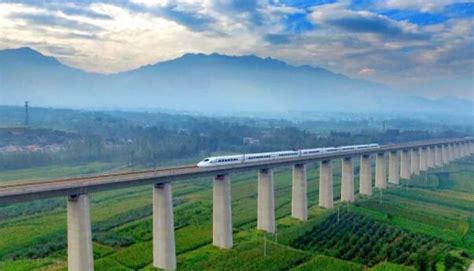 大丽铁路促进滇西旅游业发展-新闻中心-南海网
