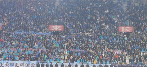 时隔三年，江苏球队再度迎来中超主场—— 如皋主场涌入13526人，南通支云迎来中超首胜！
