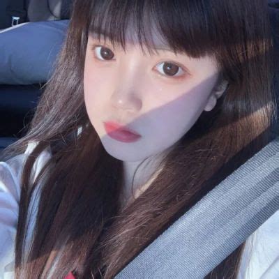 清澈温柔女生头像真人