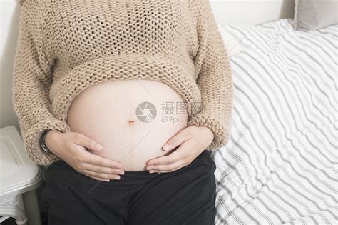 正常人的肚子图片