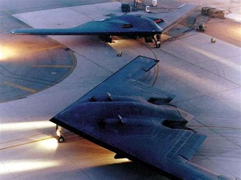 2001年，美国突袭阿富汗，动用了6架令人闻风丧胆的“空中幽灵”——B2轰炸机。