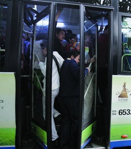 从滚滚车轮中看国泰公交的十年蝶变-宁国市人民政府