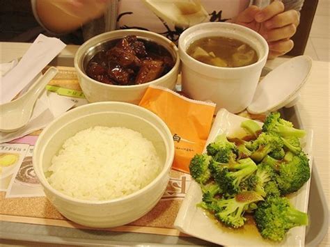 东方既白：KFC主理的中式快餐 - 东方既白评价 - 广州开饭喇