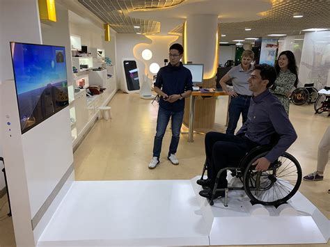 贵州省瓮安县：残疾人有了自己的辅具展示体验点 - 知乎