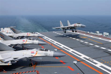 中国海军“双航母出巡”回击美军施压锤炼远海战力_军事_中华网
