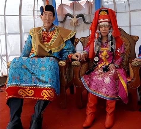 2007年，中国第一巨人鲍喜顺56岁时闪婚28岁娇妻，如今怎么样了|鲍喜顺|闪婚_新浪新闻