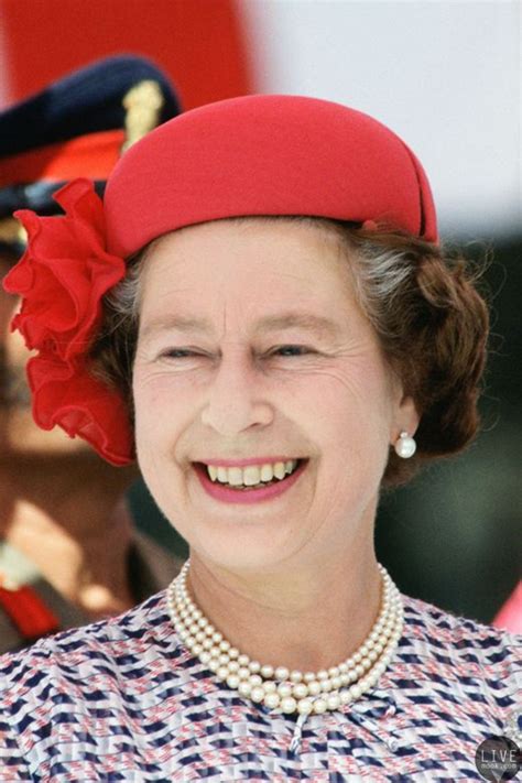 凯特王妃戴了一条属于女王的珍珠项链……