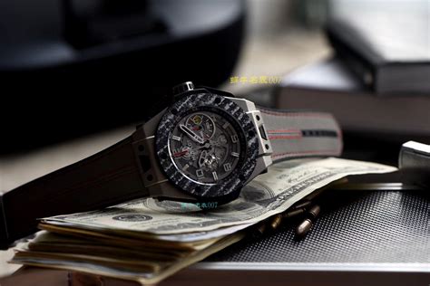 lv扇贝包复刻版 “包包复刻版是什么意思”