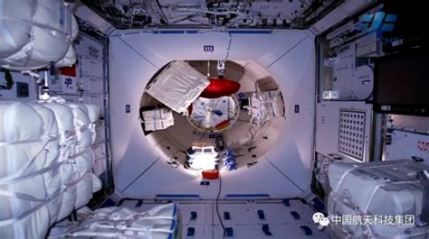 三名航天员太空生活“剧透”：将在天上驻留三个月