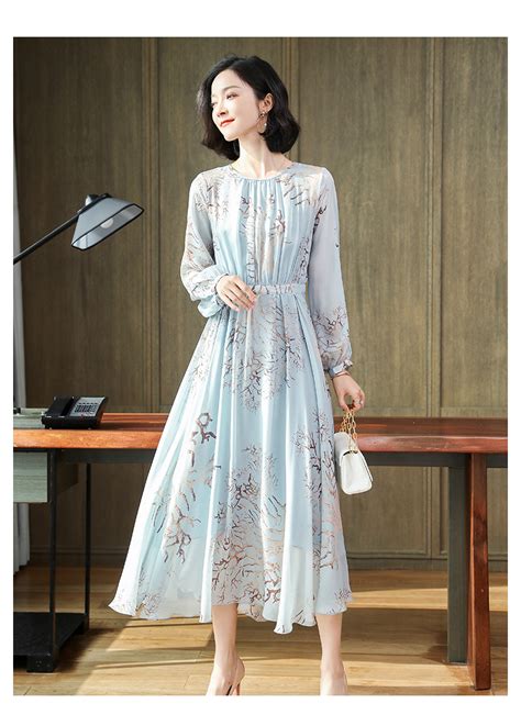 韩版连衣裙2022年夏季新款设计感小众收腰显瘦中长款时髦裙子_蓝朵琳LDLIN8822 - 杭州女装网