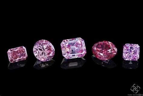 最大珠宝商终于出售人造钻石，产地为实验室，成本仅十分之一|甲烷|钻石|实验室_新浪新闻