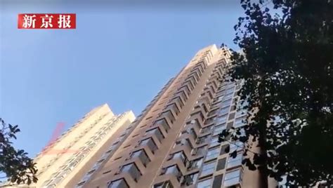 男子与人发生纠纷，从23楼扔下冰箱_凤凰网视频_凤凰网