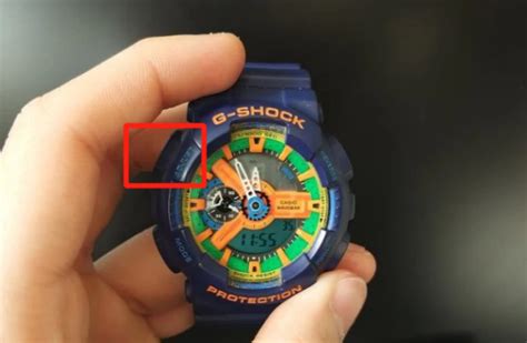 gshock怎么调时间图解 手表顶部的显示器将开始闪烁