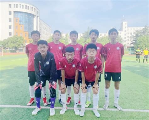商丘市第一中学荣获“市长杯”校园足球初中男子组冠军__凤凰网