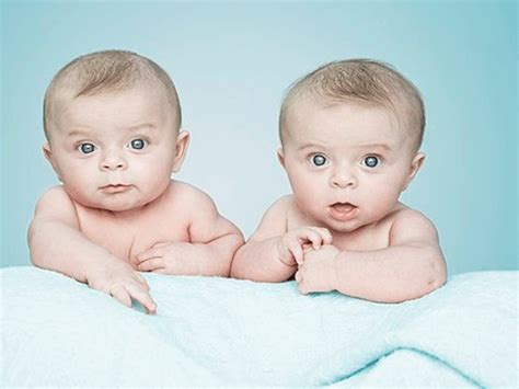 双胞胎起名男孩，请帮我家双胞胎宝宝取名男孩