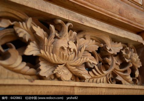 东阳木雕工艺客厅中式雕花格仿