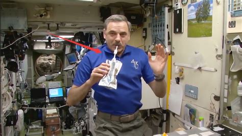 航天员“太空吃播”来了-在太空中是怎么吃东西的 - 见闻坊
