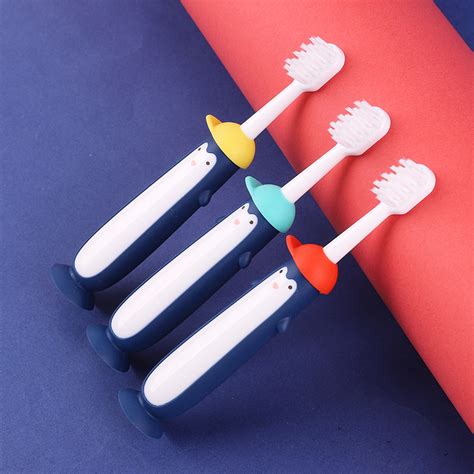 儿童牙刷 卡通企鹅造型宝宝牙刷单支装现货护齿儿童牙刷软毛批发-阿里巴巴