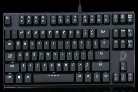 机械键盘怎么切换灯光_360新知