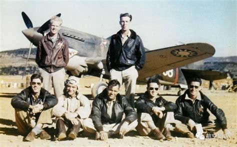 老照片：抗日战争时期，美国飞虎队员在昆明的生活实况