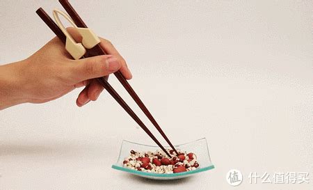 将筷子插进饭中大不敬？七项筷子的礼仪和用法，收藏回家教孩子