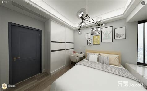 卧室四周用石膏板和石膏顶角线包边增强空间点线面的完美结合，使空_装修美图-新浪家居