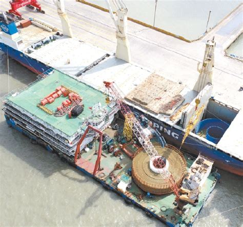 中国远洋海运报 2023.04.28 第A02版 中远海运特运独家定制方案 43公里长中国海缆按时交付（附图片）