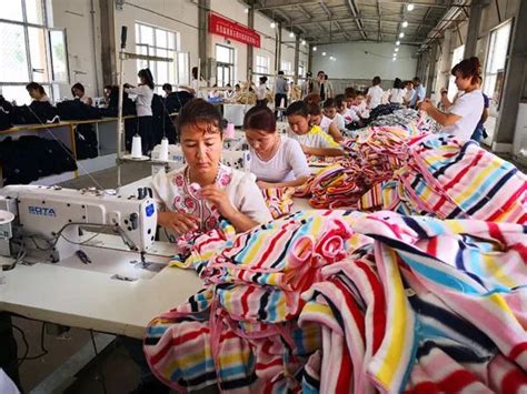 新疆阿克苏地区着力培优壮大纺织服装产业集群