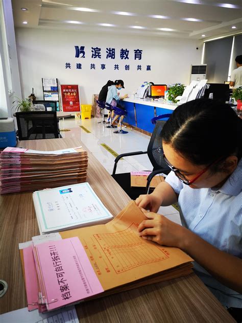 2022年成人高考报名需要准备哪些材料（全）-云南成考网-云南成人高考网上报名