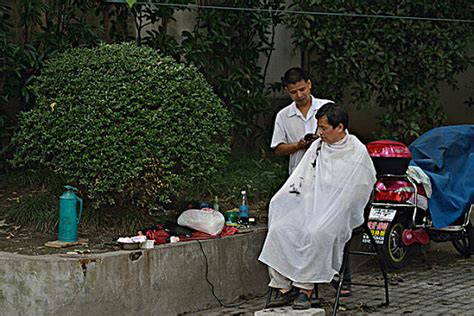 街头理发师（2012年）