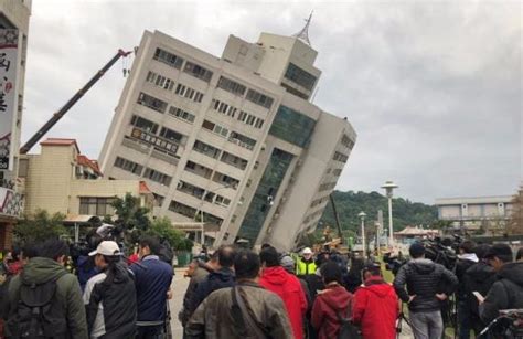 台湾花莲发生6.5级地震 已致4人遇难85人失联_新宁德