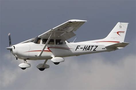 塞斯纳-172型飞机出售_通航供应_天天飞通航产业平台手机版
