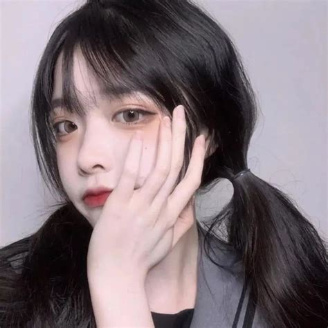甜美女生头像简单好看