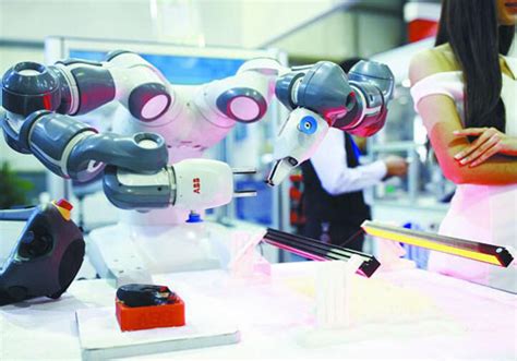 ABB最大机器人生产基地在上海动工，预计2021年投入运营|上海新制造⑤|界面新闻