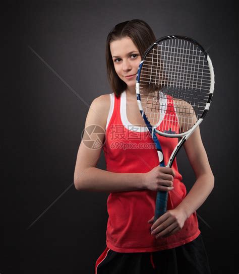 夏天网球运动美女人物45743_健身运动_人物类_图库壁纸_68Design